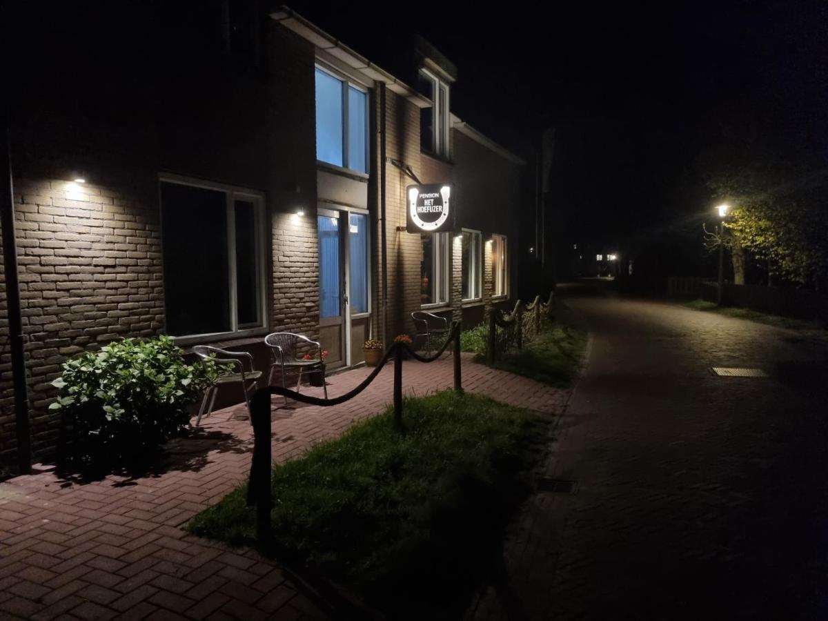 Pension Het Hoefijzer Buren  Exterior foto